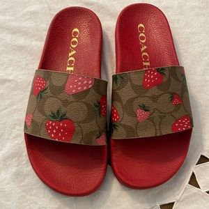 Coach strawberry slides size 7